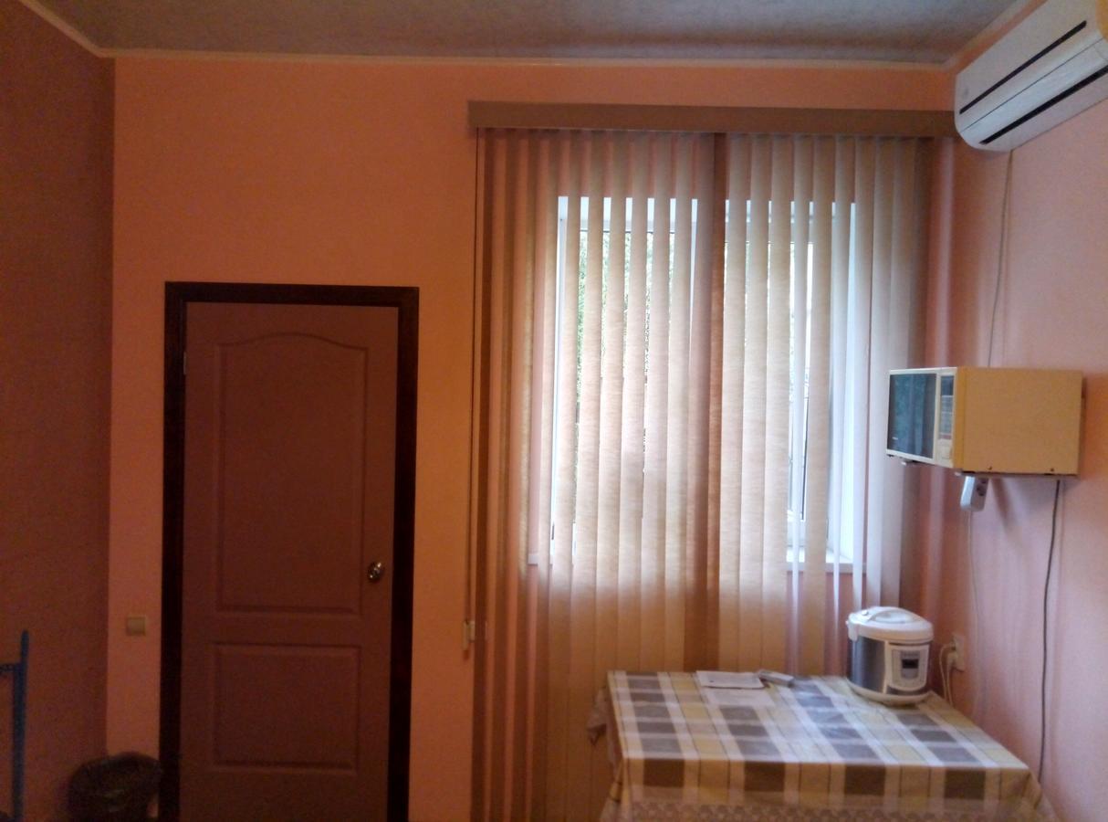 Звёздный Hotel Odessza Kültér fotó