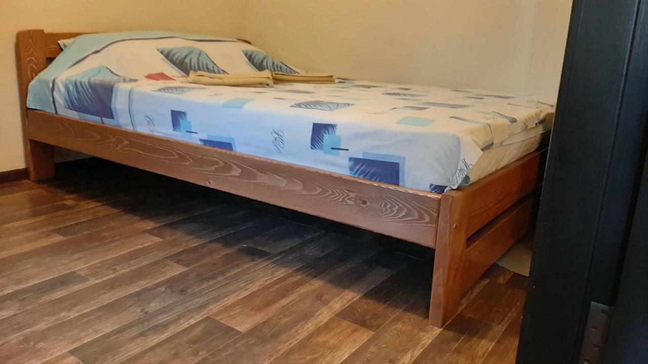 Звёздный Hotel Odessza Kültér fotó