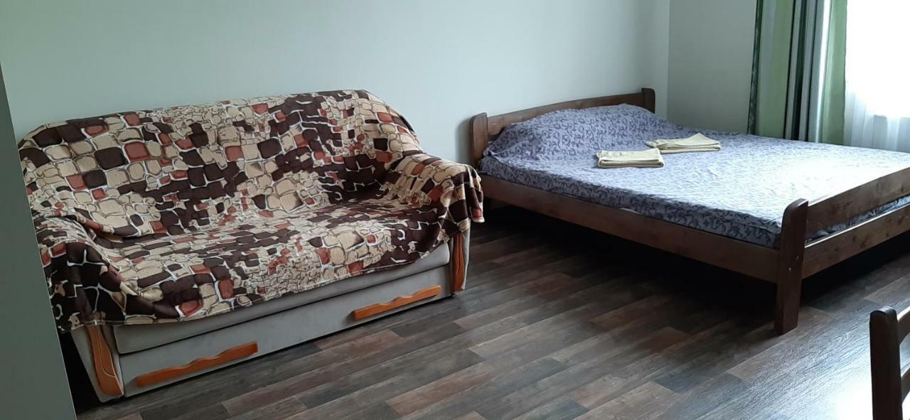 Звёздный Hotel Odessza Kültér fotó