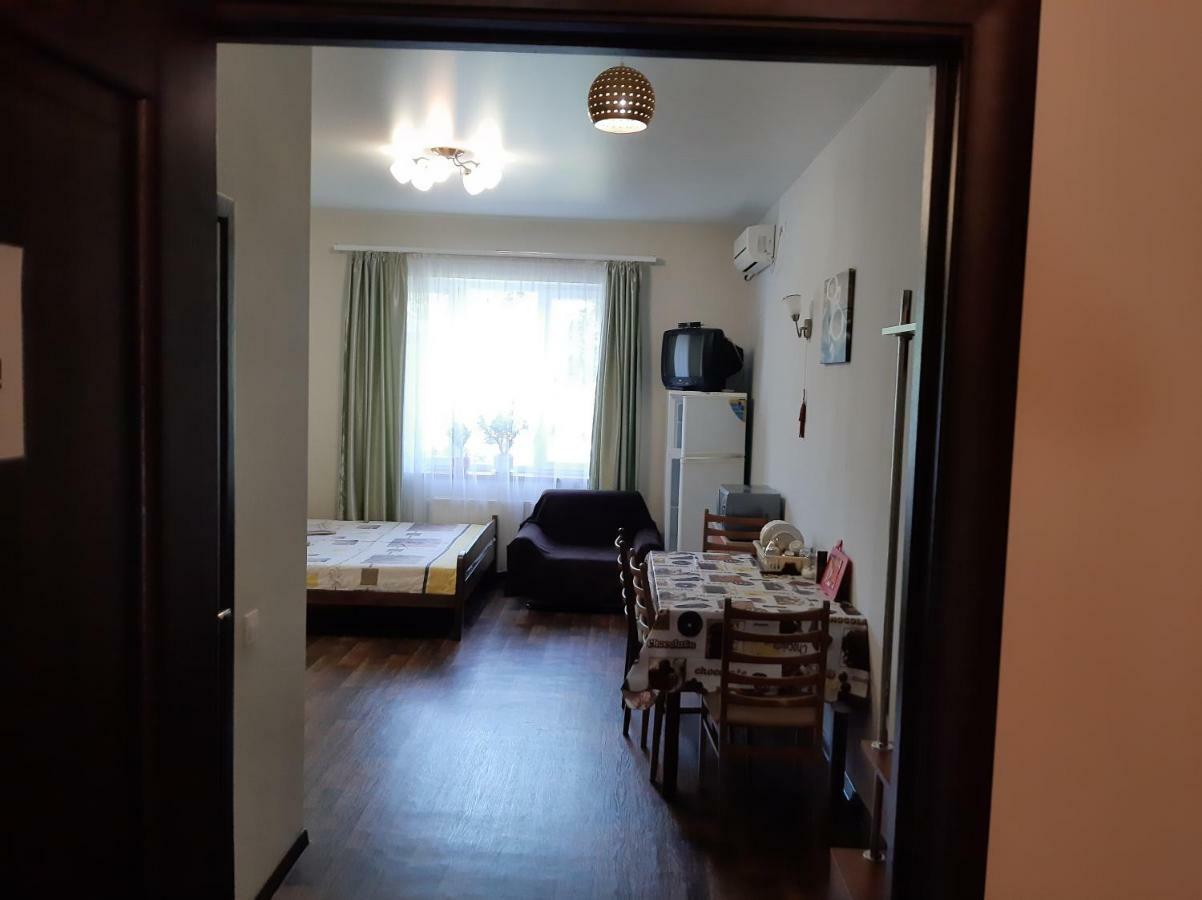 Звёздный Hotel Odessza Kültér fotó